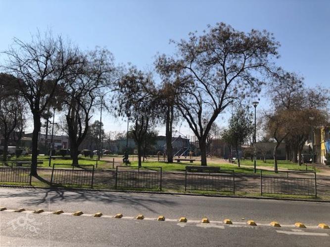 Av. Fermín Vivaceta, METRO HOSPITALES