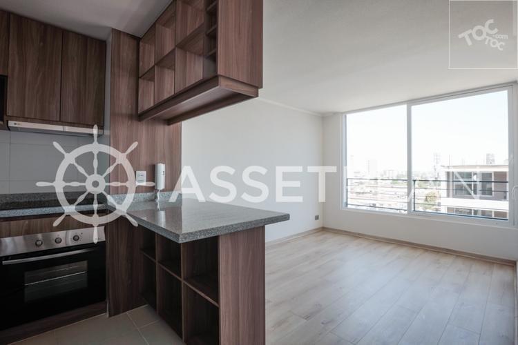 Serrano 633 (+ Estacionamiento /+ Bodega), Condominio Eco Nucleo