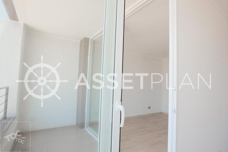 Serrano 633 (+ Estacionamiento /+ Bodega), Condominio Eco Nucleo