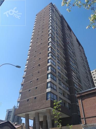 Santiago Centro, Vende Departamento, 30 Mts2, A Pasos del Metro Bustamante $59.999.999