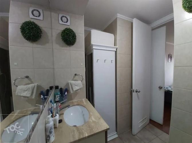 Santiago Centro, Vende Departamento, 30 Mts2, A Pasos del Metro Bustamante $59.999.999