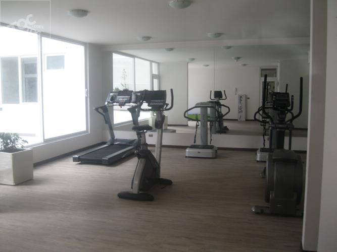 Se Arrienda departamento en Angamos - Metro Santa Isabel