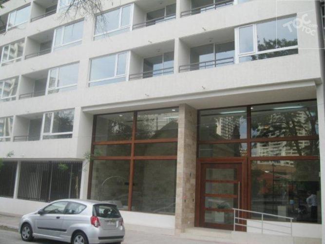 Se arrienda estupendo departamento en Angamos - Metro Santa Isabel