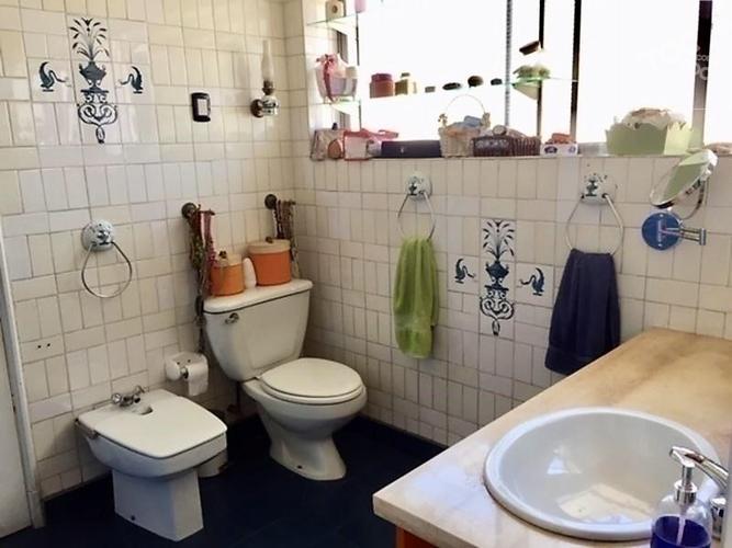 ESPECTACULAR DEPTO EN VENTA - PLAZA LAS LILAS (5D-4B + SERVICIOS)