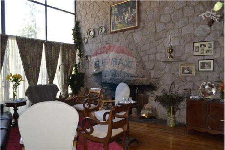 CONDOMINIO LOMAS DEL AGUILA