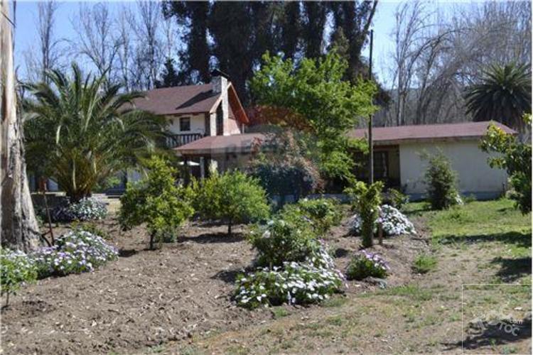 CONDOMINIO LOMAS DEL AGUILA