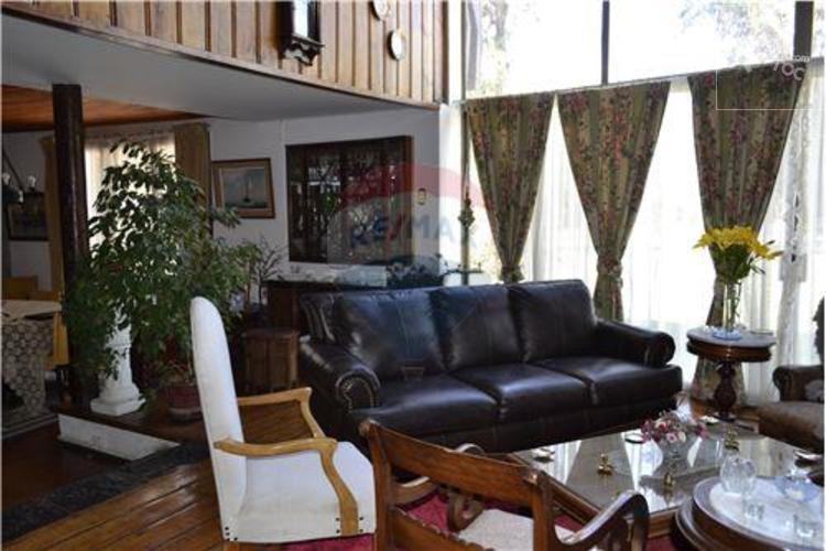 CONDOMINIO LOMAS DEL AGUILA