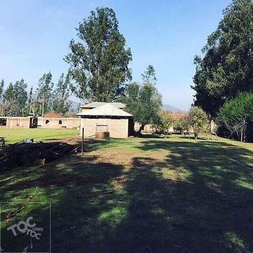 PARCELA 10.000 mts². | CASA 3 PISOS | EN VENTA | Casablanca; Sector Turístico