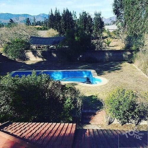 PARCELA 10.000 mts². | CASA 3 PISOS | EN VENTA | Casablanca; Sector Turístico