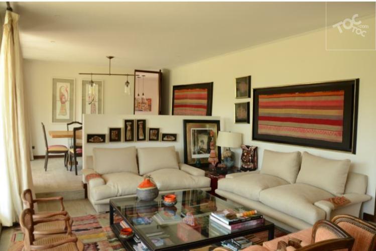 Condominio los castaños, Lo Barnerchea
