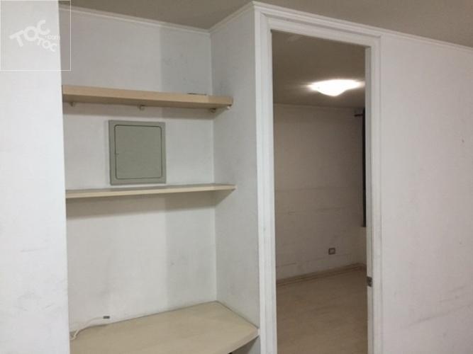Arriendo departamento, un dormitorio, un baño.