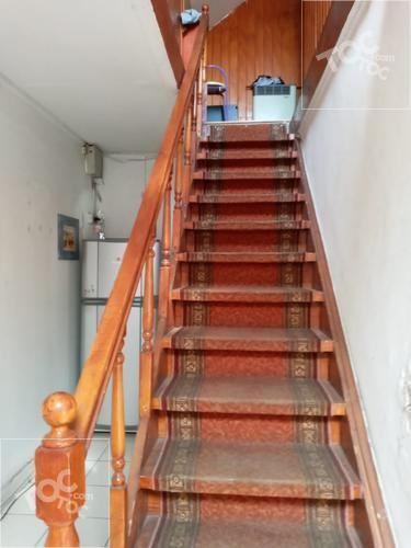 Unimarc Manquehue Sur, Latadia
