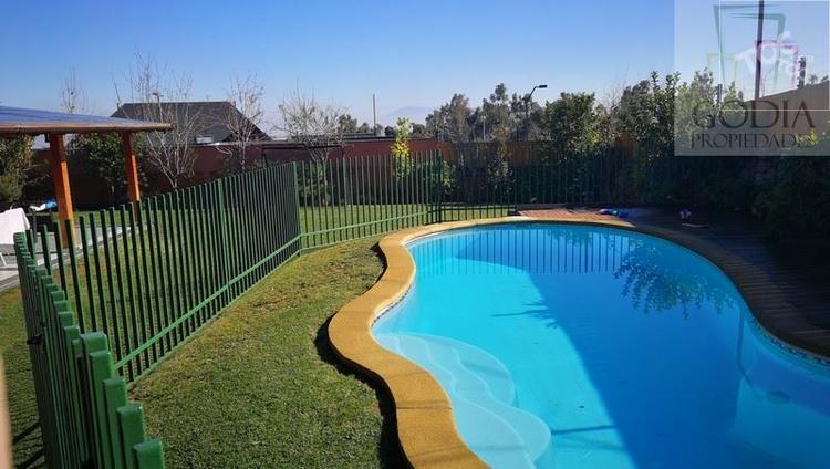 ¡ESPECTACULAR CASA EN CONDOMINIO! - LAS PIRCAS