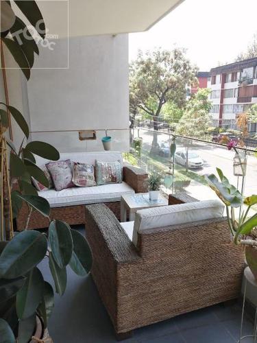 Excelente departamento Est. Metro Los Domínicos, Las Condes