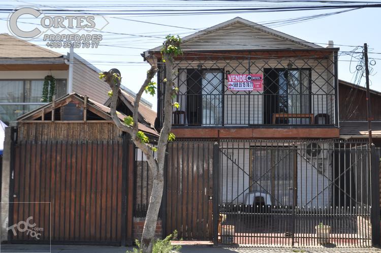 Casa Pareada 2 pisos en Maipú Av. Nueva San Martin entre Galexia y Av 4 Poniente