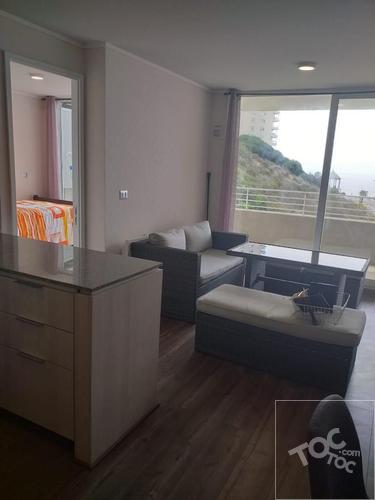BROKER DEPTO VISTA NORTE IMPECABLE 2D+2B+1E