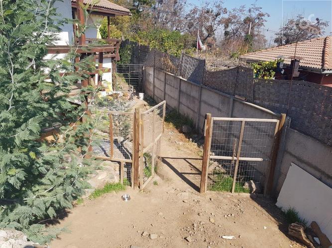 Casa con gran terreno en Alcalde Fernando Castillo Velasco/Julia Bernstein