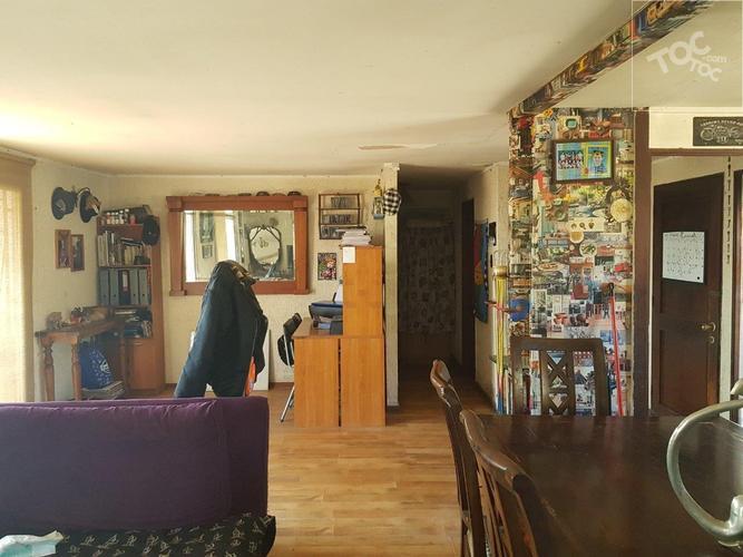 Casa con gran terreno en Alcalde Fernando Castillo Velasco/Julia Bernstein