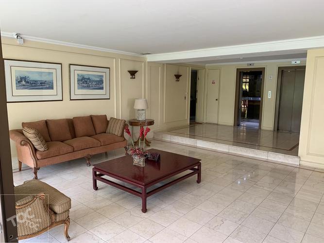 Se vende dpto en Las Hualtatas, Vitacura