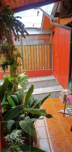 EN VENTA ACOGEDORA Y AMPLIA CASA EN VILLA HUMBERTO DIAZ, PUENTE ALTO EN EXCELENTES CONDICIONES