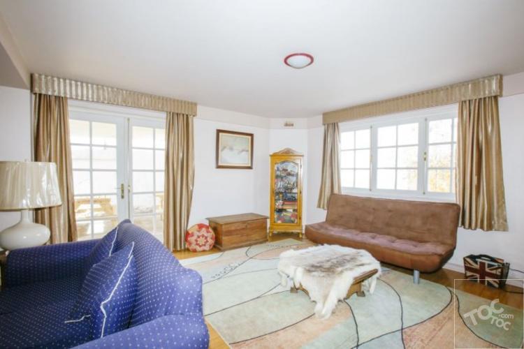 CASONA EN BARRIO UNIVERSITARIO EN VENTA