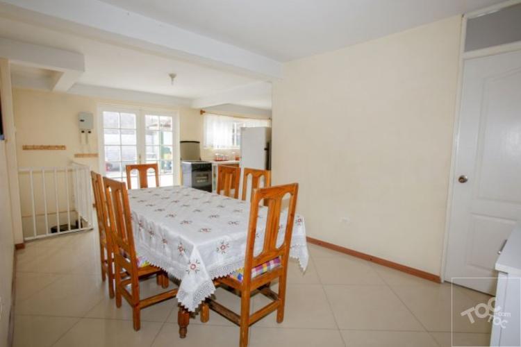 CASONA EN BARRIO UNIVERSITARIO EN VENTA