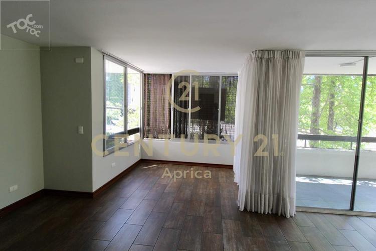 Avenida Vitacura 5071