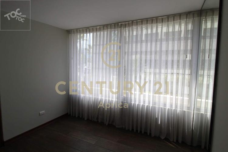 Avenida Vitacura 5071