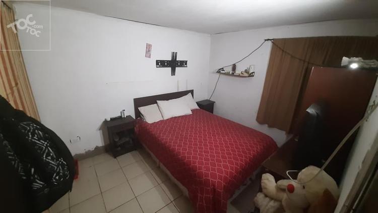 Casa esquina en Tupungato. Metro Vivaceta. Conchalí