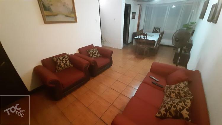 Casa esquina en Tupungato. Metro Vivaceta. Conchalí