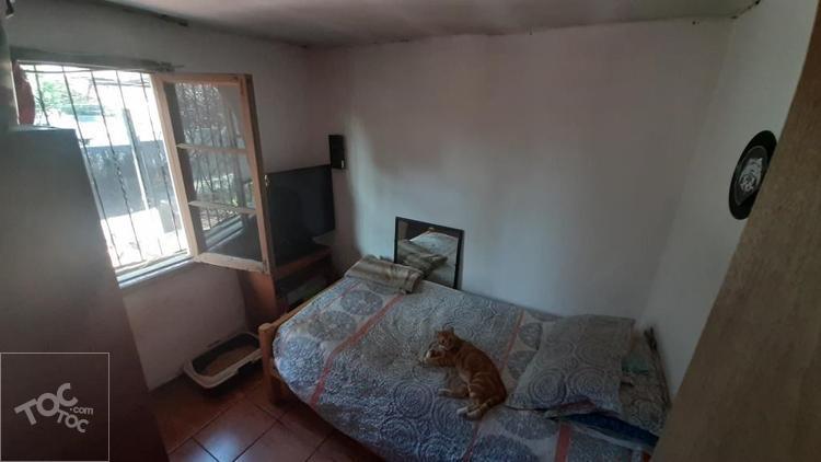 Casa esquina en Tupungato. Metro Vivaceta. Conchalí