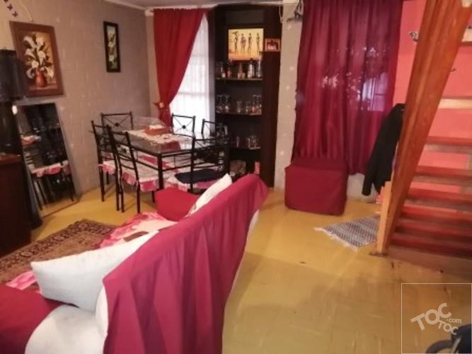 Casa acogedora en pasaje carahue puente alto.