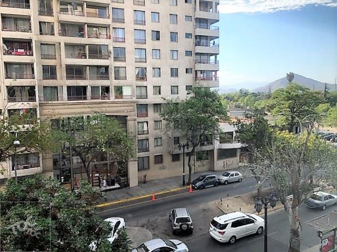 Ricardo Cumming / Pdte. Balmaceda, FRENTE AL PARQUE DE LOS REYES