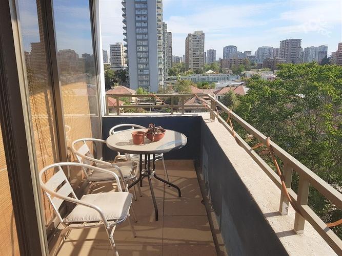 Venta Departamento 2D + 2B + Bod. + 2 Est. Metro San Miguel.