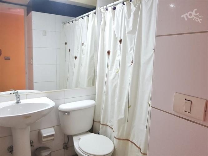 Venta Departamento 2D + 2B + Bod. + 2 Est. Metro San Miguel.