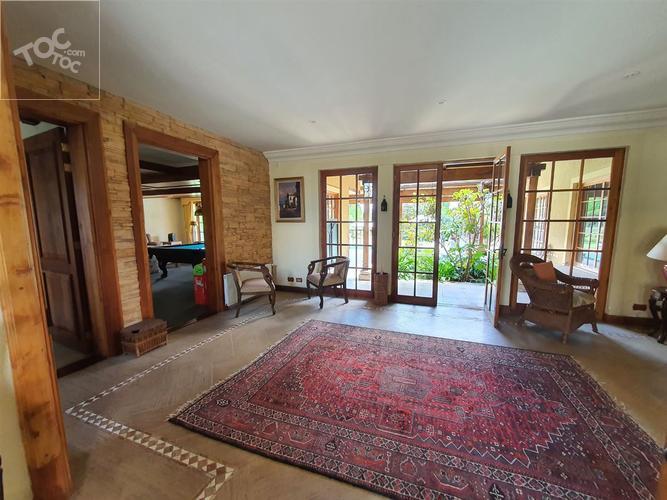 SE VENDE CASA DE LUJO, OPORTUNIDAD, POR APURO, SEMI AMOBLADA, CLUB DE GOLF LAS PALMAS