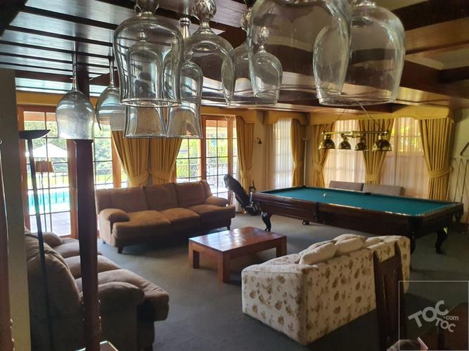SE VENDE CASA DE LUJO, OPORTUNIDAD, POR APURO, SEMI AMOBLADA, CLUB DE GOLF LAS PALMAS