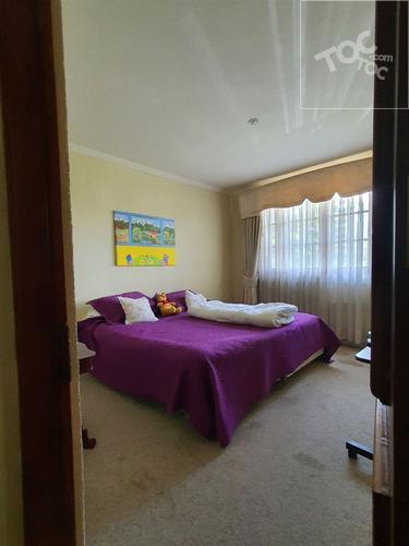 SE VENDE CASA DE LUJO, OPORTUNIDAD, POR APURO, SEMI AMOBLADA, CLUB DE GOLF LAS PALMAS