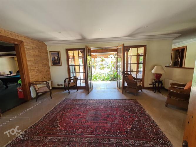 SE VENDE CASA DE LUJO, OPORTUNIDAD, POR APURO, SEMI AMOBLADA, CLUB DE GOLF LAS PALMAS