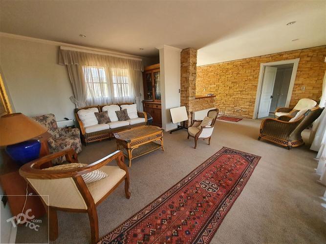 SE VENDE CASA DE LUJO, OPORTUNIDAD, POR APURO, SEMI AMOBLADA, CLUB DE GOLF LAS PALMAS