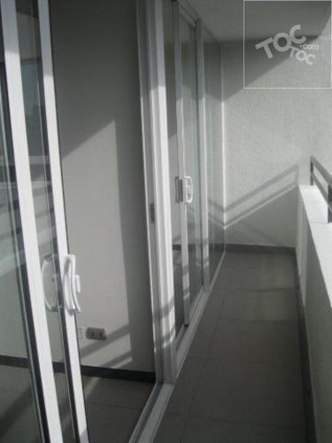 Se arrienda estupendo Angamos - Metro Santa Isabel