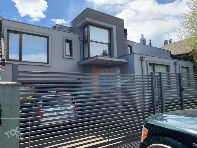 Moderna casa en venta a pasos del centro de Osorno
