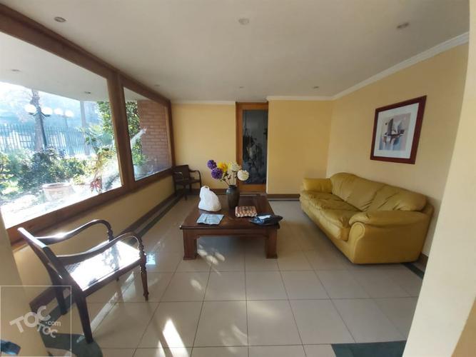 AMPLIO DEPTO CON EXCELENTE UBICACIÓN EN ANTONIO VARAS 710 PROVI