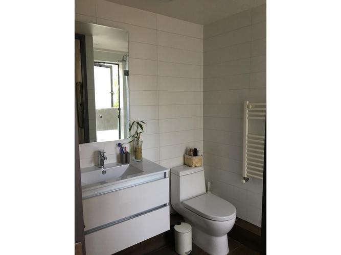 Se vende espectacular depto con patio interno