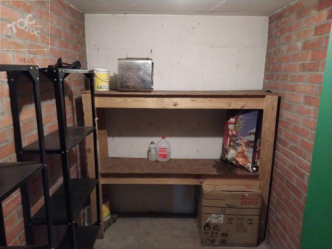 SE ARRIENDA AMPLIO DEPTO. 4D/4B + 2 ESTAC. – MANQUEHUE/COLON