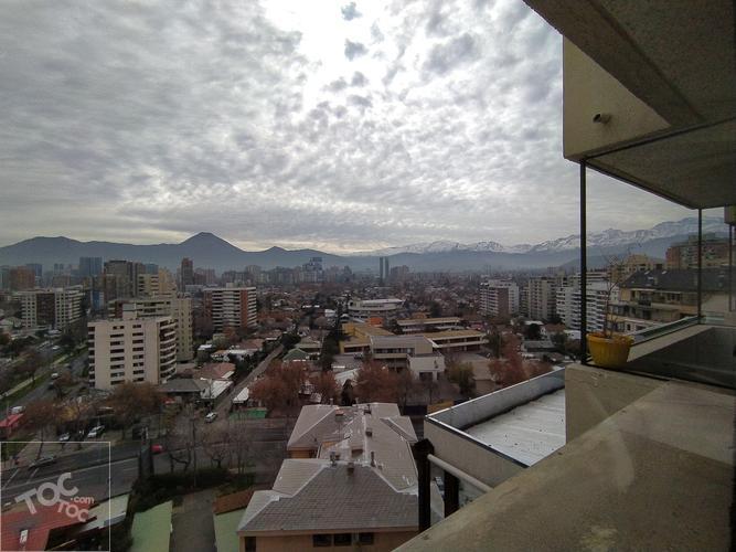 SE ARRIENDA AMPLIO DEPTO. 4D/4B + 2 ESTAC. – MANQUEHUE/COLON