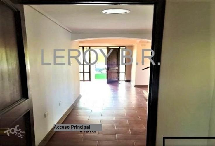 Invierte Excelente casa Barrio Universitario