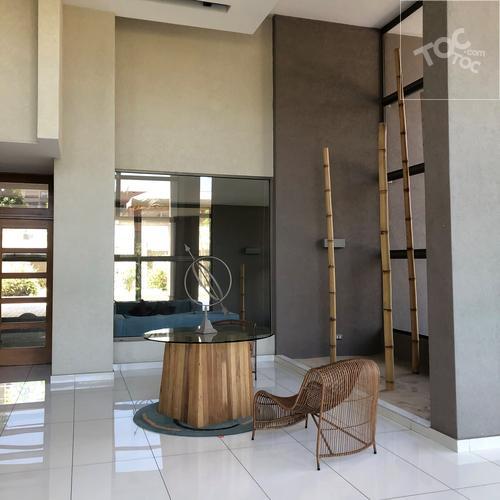 Arriendo Departamento Las Condes, Victor Rae