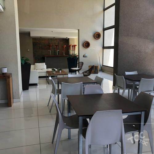 Arriendo Departamento Las Condes, Victor Rae