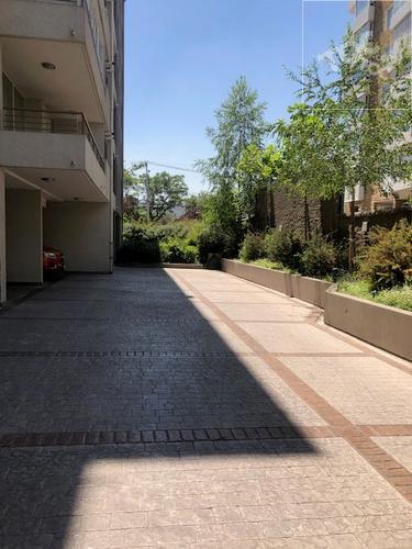 Arriendo Departamento Las Condes, Victor Rae